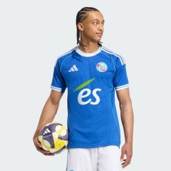 Koszulka podstawowa RC Strasbourg 25/26. Niebieskie t-shirty sportowe męskie Adidas, bez ramiączek, do piłki nożnej. Za 439.00 zł.
