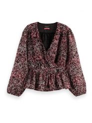 Scotch & Soda Bluzka w kolorze bordowym rozmiar: 42. Czerwone bluzki damskie Scotch & Soda, bez wzorów, bez kołnierzyka, bez ramiączek. Za 154.07 zł.