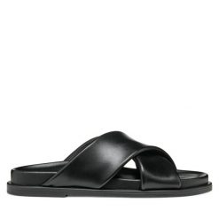 Klapki Geox. Czarne klapki damskie Geox, bez wzorów, bez obcasa. Za 379.99 zł.