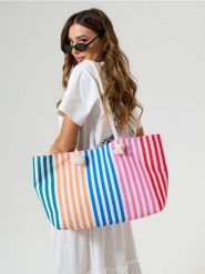 Torba plażowa w kolorowe paski - wielobarwny. Torebki klasyczne damskie Sinsay, bez wzorów, bez dodatków. Za 39.99 zł.