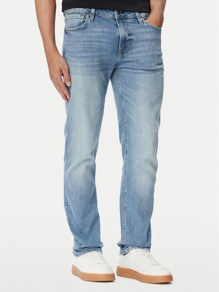 Guess Jeansy Finnley M6YAS2 D1479 Niebieski Slim Tapered Fit. Niebieskie jeansy męskie Guess. Za 390.99 zł.