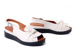 BOMBONELLA 289.347 052 T 53SYH beżowy, sandały damskie. Brązowe sandały damskie Bombonella, bez wzorów, z gumy, bez obcasa, na koturnie. Za 274.90 zł.