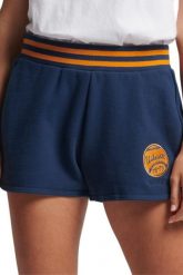 Spodenki turystyczne damskie Superdry Vintage Collegiate. Niebieskie szorty damskie Superdry., z aplikacjami, z bawełny, sportowe, z podwyższonym stanem. Za 121.49 zł.