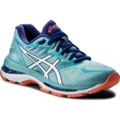 Buty ASICS - Gel-Nimbus 20 T850N Porcelain Blue/White/Asics Blue 1401. Niebieskie buty sportowe na co dzień damskie Asics, do biegania. W wyprzedaży za 499.00 zł.