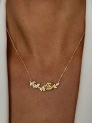 DI GIORGIO Pozłacany naszyjnik z elementem ozdobnym rozmiar: onesize. Żółte naszyjniki damskie DI GIORGIO, pozłacane. Za 187.52 zł.