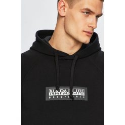 Napapijri - Bluza. Czarne bluzy z kapturem męskie Napapijri, m, z bawełny. W wyprzedaży za 239.90 zł.