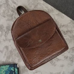 Portfel damski skórzany T-09-BR plecaczek damski miejski brązowy T-18-PBR zestaw prezentowy Paolo Peruzzi ZUP-108-BR. Brązowe portfele damskie bez wzorów, ze skóry. Za 339.00 zł.