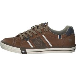 Mustang Męskie trampki 4072308-307 Koniak (rozmiar 42). Trampki i tenisówki męskie Mustang, bez wzorów, bez zapięcia. W wyprzedaży za 179.00 zł.