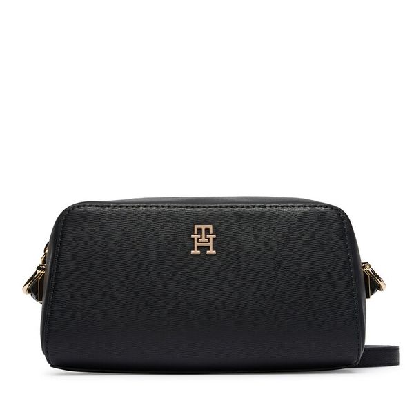 Torebka Tommy Hilfiger. Czarne listonoszki damskie Tommy Hilfiger, bez wzorów, bez dodatków. Za 449.99 zł.