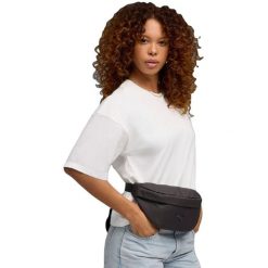 Torba Puma Essentials Waist Bag 2L. Czarne torebki klasyczne damskie Puma, bez wzorów, z materiału, bez dodatków. Za 290.00 zł.