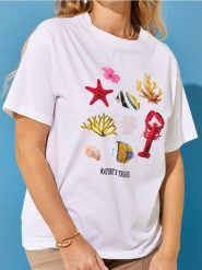 Koszulka z morskim nadrukiem - biały. Białe t-shirty damskie Sinsay, l, bez wzorów, bez kołnierzyka. Za 25.99 zł.