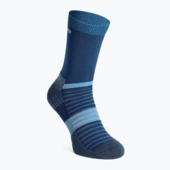 Skarpety Inov-8 Active High. Niebieskie skarpetki męskie Inov-8, bez wzorów, z materiału. Za 47.99 zł.