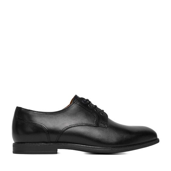 Półbuty Lasocki. Czarne buty wizytowe męskie Lasocki, bez zapięcia. Za 199.99 zł.