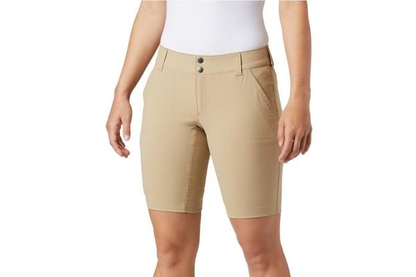 Szorty sportowe Columbia Saturday Trail™ Brązowy. Brązowe spodenki sportowe damskie Columbia, z materiału, trekkingowe. Za 179.99 zł.