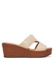 Lasocki Klapki WI16-NYASA-01 Beżowy. Brązowe klapki damskie Lasocki, bez wzorów, ze skóry, bez obcasa. Za 169.99 zł.