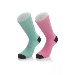 Skarpetki Mb Wear Smile Emotions H20. Czerwone skarpetki męskie MB WEAR, bez wzorów. Za 86.35 zł.