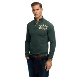 Koszulka polo z długim rękawem Superdry Vintage Athletic. Zielone koszulki męskie z długim rękawem Superdry., xl, bez wzorów, bez ramiączek. Za 280.75 zł.