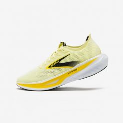Buty do biegania męskie Brooks Hyperion 3. Brązowe obuwie do biegania damskie Brooks. Za 599.99 zł.
