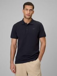 4F Koszulka polo regular męska - granatowa M. Niebieskie koszulki polo męskie 4f, m, bez wzorów, z bawełny, bez ramiączek. Za 89.99 zł.
