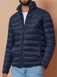 Kurtka ze stójką - granatowy. Niebieskie kurtki męskie Sinsay, l, bez wzorów, bez kaptura. Za 55.99 zł.