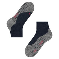 Krótkie skarpetki Falke TK5 Wander. Niebieskie skarpetki męskie Falke, bez wzorów, z poliamidu. Za 113.00 zł.