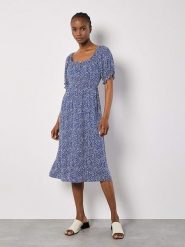 Apricot Sukienka w kolorze niebieskim rozmiar: S. Niebieskie sukienki damskie Apricot, s, bez wzorów, z wiskozy, bez kołnierzyka, bez ramiączek, midi. Za 86.99 zł.