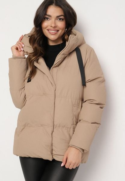 Ciemnobeżowa Kurtka Pikowana z Kapturem Vertigara. Brązowe kurtki damskie Born2be, l, bez wzorów, z dzianiny, z kapturem. Za 159.99 zł.