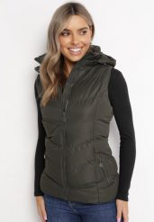 Ciemnozielona Kamizelka Pikowana Zapinana na Suwak z Kapturem i Kieszeniami Fevenella. Zielone kamizelki damskie Born2be, s. Za 39.99 zł.