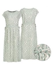 Eight2Nine Sukienka w kolorze zielonym rozmiar: XL. Zielone sukienki damskie Eight2Nine, xl, bez wzorów, bez kołnierzyka, bez ramiączek, midi. Za 113.99 zł.