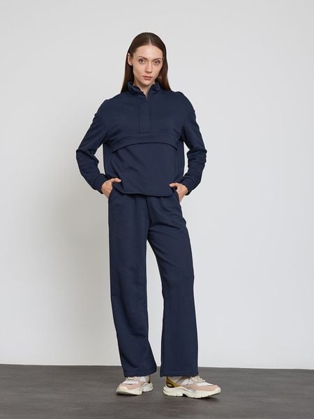 BGN Spodnie dresowe w kolorze granatowym rozmiar: 40. Niebieskie spodnie dresowe damskie BGN, bez wzorów, z dresówki. Za 92.86 zł.