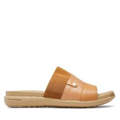 Klapki Go Soft. Brązowe klapki damskie GO SOFT, bez wzorów, bez obcasa. Za 139.99 zł.