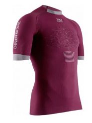 X-Bionic Koszulka w kolorze czerwonym do biegania rozmiar: M. Czerwone t-shirty sportowe męskie X BIONIC, m, z materiału, bez ramiączek, do biegania. Za 245.96 zł.