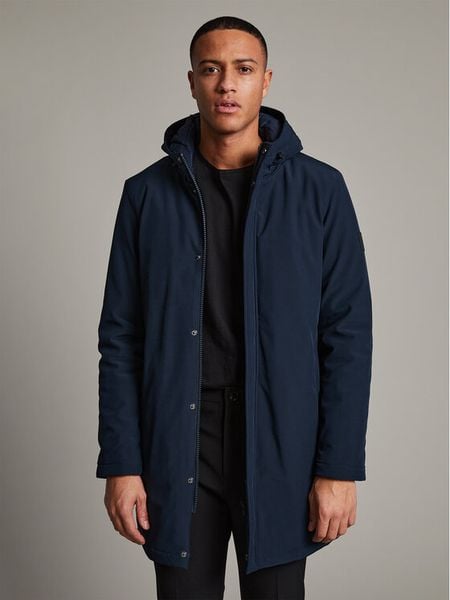 Matinique Kurtka zimowa Madeston 30205571 Granatowy Regular Fit. Niebieskie kurtki męskie Matinique, na zimę, m, bez wzorów, z syntetyku, bez kaptura. Za 839.99 zł.