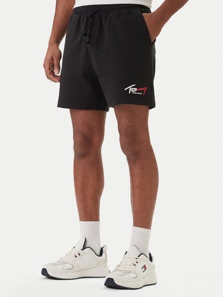 Tommy Jeans Szorty sportowe Signature DM0DM23017 Czarny Regular Fit. Czarne szorty męskie Tommy Jeans, m, z bawełny. Za 249.99 zł.