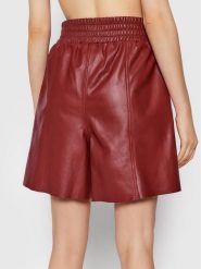 Gestuz Szorty skórzane Liljagz 10905351 Bordowy Relaxed Fit. Czerwone szorty damskie Gestuz, bez wzorów, ze skóry. Za 1,249.00 zł.