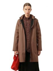 Ilse Jacobsen Płaszcz przeciwdeszczowy w kolorze jasnobrązowym rozmiar: 44. Brązowe kurtki przeciwdeszczowe damskie Ilse Jacobsen, m, bez wzorów, sportowe. Za 257.31 zł.