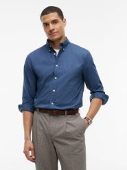 Tommy Hilfiger koszula codzienna Mężczyźni Bawełna (100%) niebieski, M. Niebieskie koszule męskie Tommy Hilfiger, m, bez wzorów, z bawełny, bez kołnierzyka, bez ramiączek. Za 329.95 zł.