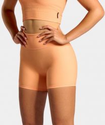 Szorty sportowe damskie żebrowane. Brązowe spodenki sportowe damskie NORDICDOTS, l, z materiału, na fitness i siłownię. Za 235.00 zł.