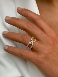 DI GIORGIO Pozłacany pierścionek z cyrkoniami rozmiar: 58. Żółte pierścionki damskie DI GIORGIO, z cyrkonią, pozłacane. Za 254.95 zł.