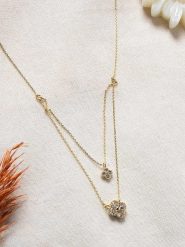 Lodie Silver Pozłacany naszyjnik z zawieszką - dł. 50 cm rozmiar: onesize. Szare naszyjniki damskie Lodie Silver, metalowe. Za 73.99 zł.