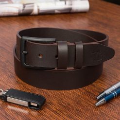 Skórzany pasek męski skóra naturalna licowa brązowy premium Beltimore E18 : Kolory - brązowy, beżowy, Rozmiar pasków - r.105-120 cm. Brązowe paski męskie bez wzorów, ze skóry. Za 54.90 zł.