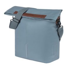 Torba na rower miejski, grafitowo-niebieska. Niebieskie torby męskie na ramię BASIL, bez wzorów, z materiału, na ramię, duże. Za 239.99 zł.