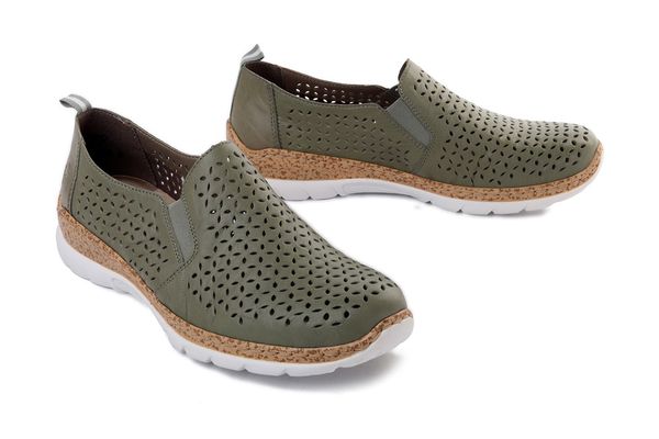 Rieker N4251-52 Zielony, półbuty damskie. Zielone półbuty damskie Rieker, bez wzorów, bez obcasa. Za 339.90 zł.
