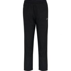 Spodnie damskie Newline core. Czarne spodnie materiałowe damskie Newline, bez wzorów, z materiału, klasyczne, z standardowym stanem, moda ciążowa. Za 255.00 zł.