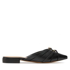 Klapki Aldo. Czarne klapki damskie Aldo, bez wzorów, bez obcasa. Za 259.99 zł.