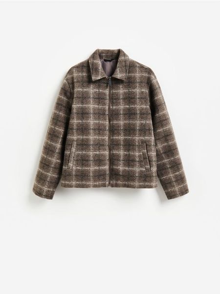 Kurtka z domieszką wełny - brązowy. Brązowe kurtki męskie Reserved, l, bez wzorów, z dzianiny, bez kaptura. Za 239.99 zł.
