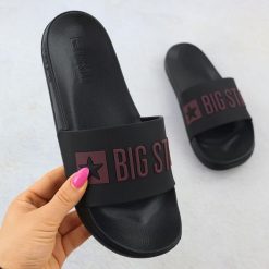 Klapki plażowe basenowe czarne Big Star SS274708. Czarne klapki damskie Big Star, bez wzorów, z materiału, bez obcasa. Za 79.99 zł.