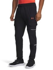 Under Armour Spodnie sportowe w kolorze czarnym rozmiar: XL. Czarne spodnie sportowe męskie Under Armour, z materiału. Za 214.95 zł.