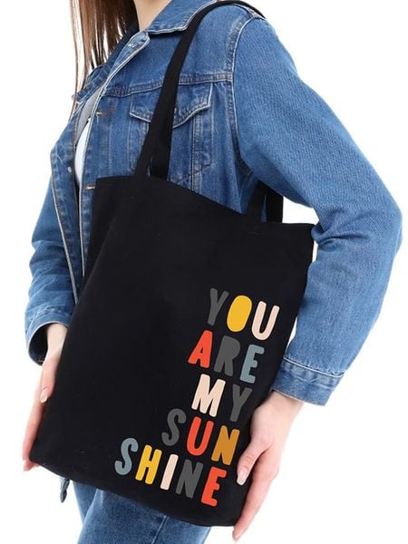 BAGmori Torebka w kolorze czarnym - 35 x 40 x 8 cm rozmiar: onesize. Czarne torebki klasyczne damskie BAGmori, bez wzorów, z bawełny, bez dodatków. Za 30.99 zł.