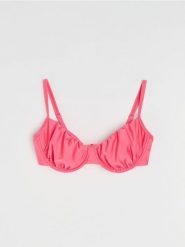 Góra od bikini z marszczeniem - różowy. Czerwone bikini damskie Sinsay, bez wzorów. Za 29.99 zł.